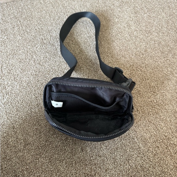 lululemon athletica Black Belt Bag for Men - Picture 2 of 4